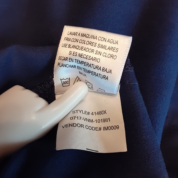 GREY'S ANATOMY #41460 VNECK SCRUB TOP in INDIGO/NAVY BLUE WOMENS SIZE 5XL. - Picture 8 of 8